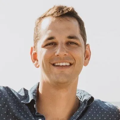 Travis Mariea, CEO at Flxpoint