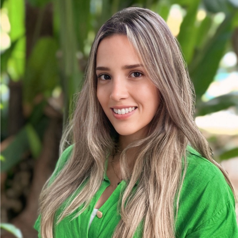 Nicole Bejarano, Senior Talent Partner - GTM @ LatamCent