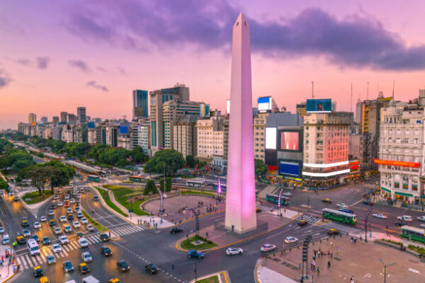Hiring employees in Argentina