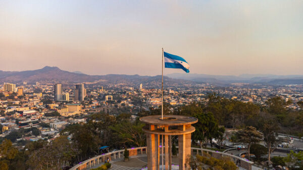 Hiring employees in Honduras
