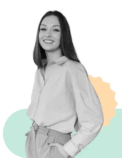 LatamCent team member smiling